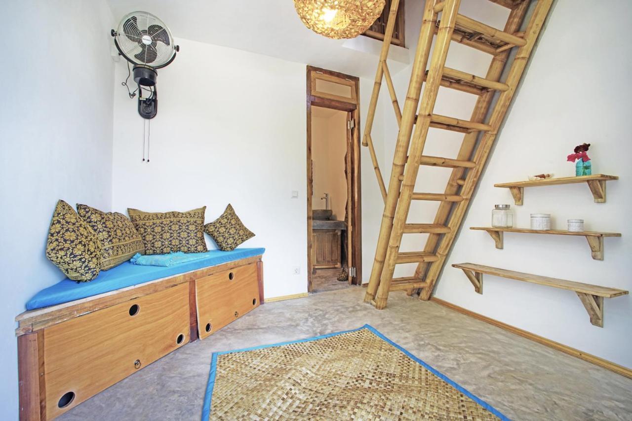 Hotel Batu Bambu Kuta  Pokoj fotografie